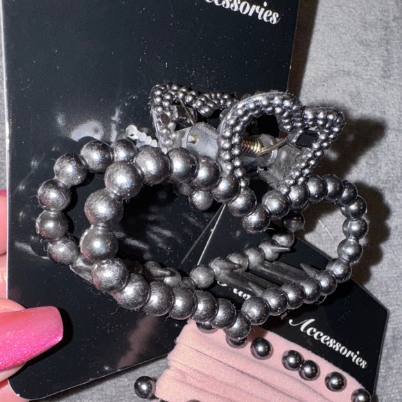Black Metallic Pearl Hair Claw and Pink Hair Ties Set NWT - Picture 3 of 10